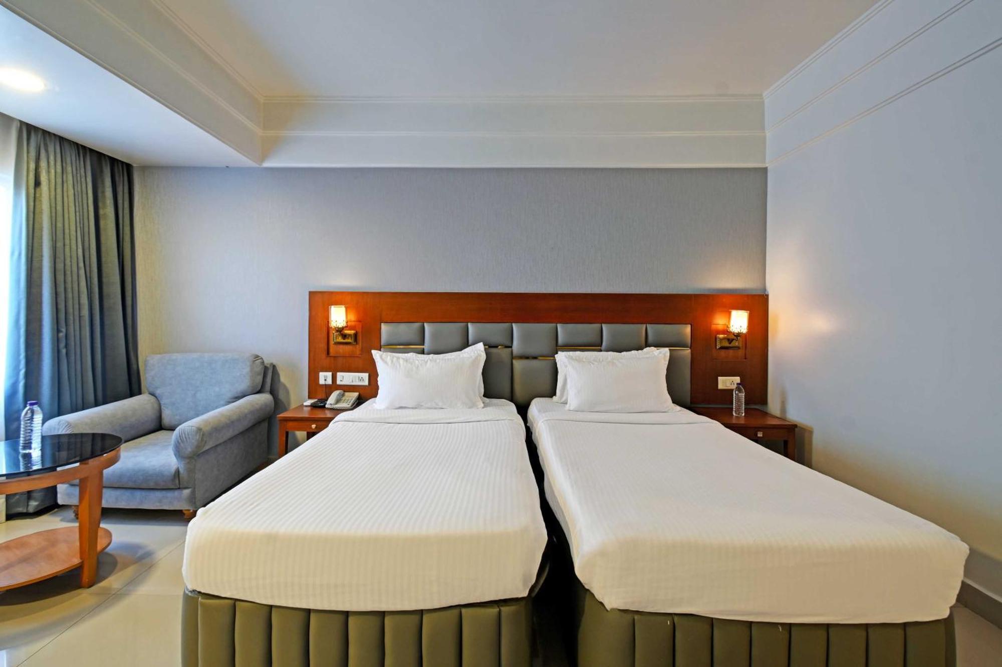 Palette Madhapur Hotel Haidarábád Kültér fotó