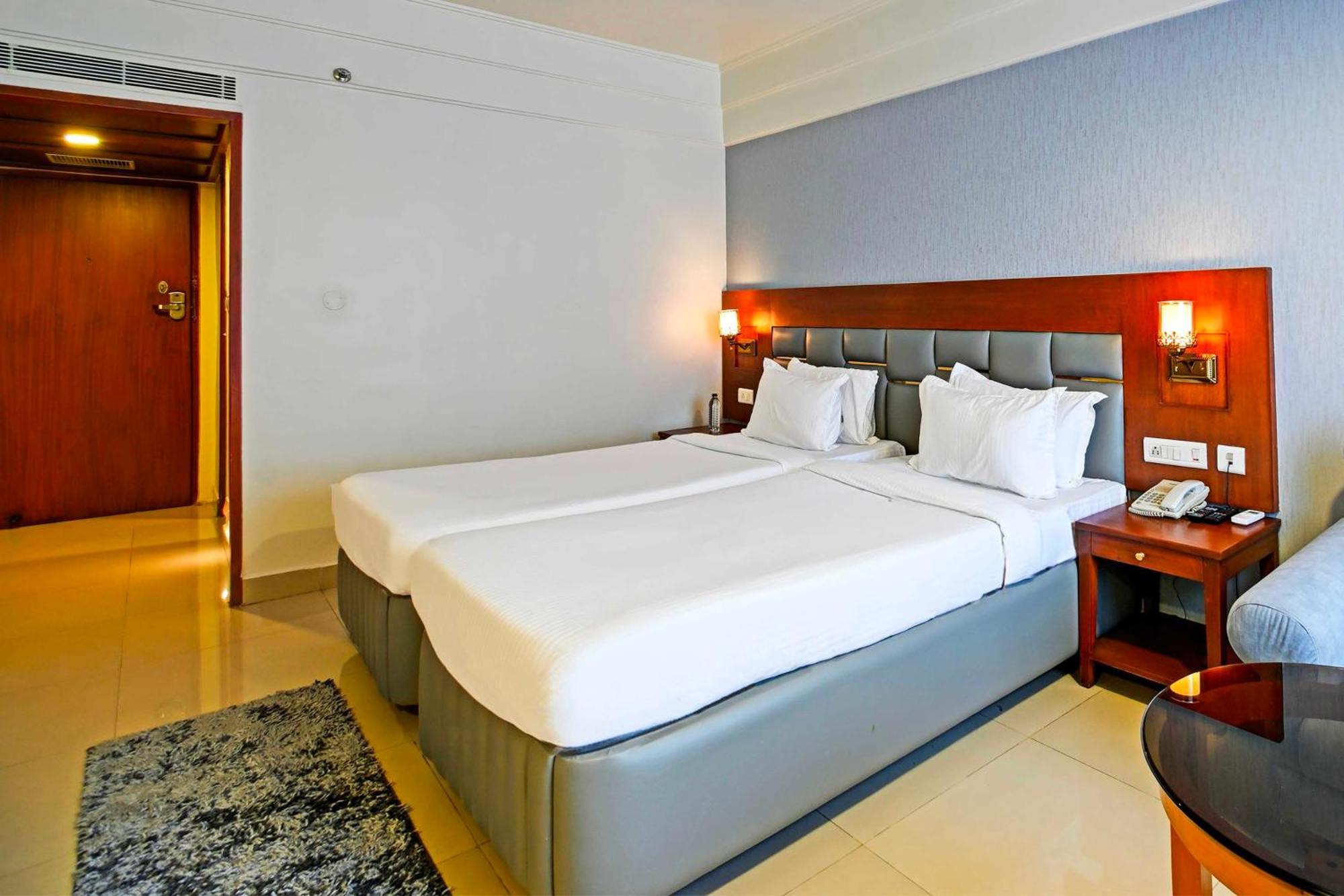 Palette Madhapur Hotel Haidarábád Kültér fotó